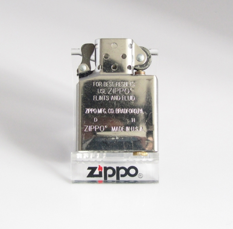 Ruột ZiPPo chính hãng tại cửa hàng ZiPPO Hòa Bình