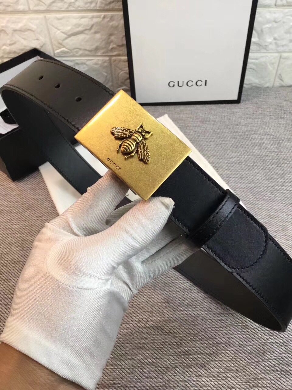Cận cảnh sản phẩm thắt lưng Gucci authentic tại Gucci Việt Nam